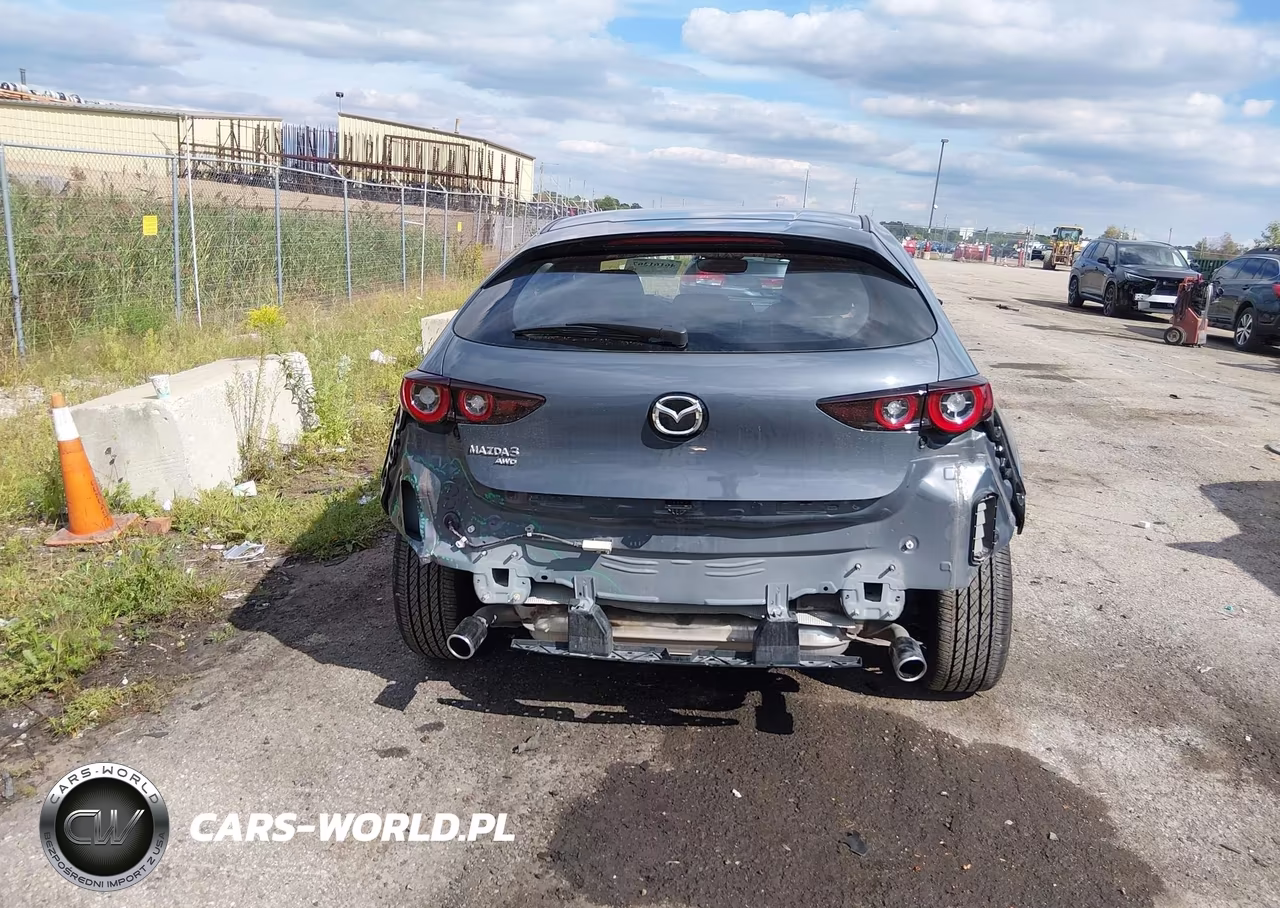 2026 Mazda Mazda3 2.5 S Carbon Edition VIN:JM1BPBLL5T1867396 - 17