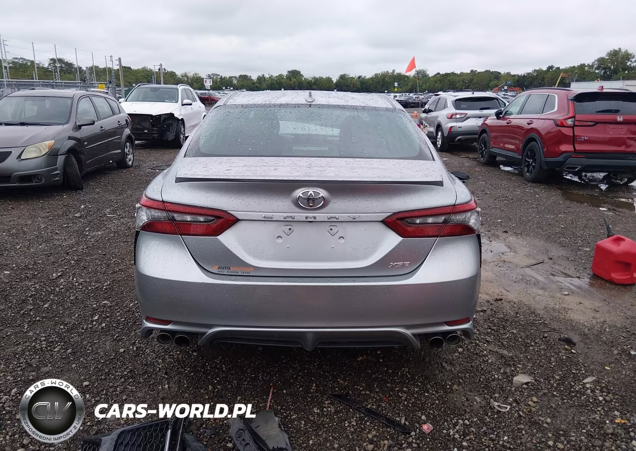 2021 Toyota Camry Xse VIN:4T1K61AK0MU610603 - 17