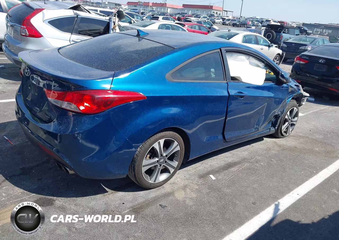 2014 Hyundai Elantra VIN:KMHDH6AH7EU029346 - 4