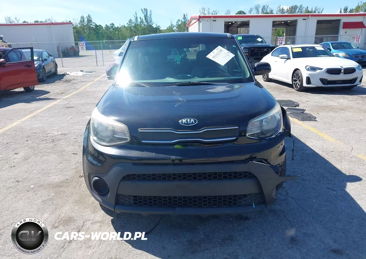 2018 Kia Soul VIN:KNDJN2A24J7592688 - 12