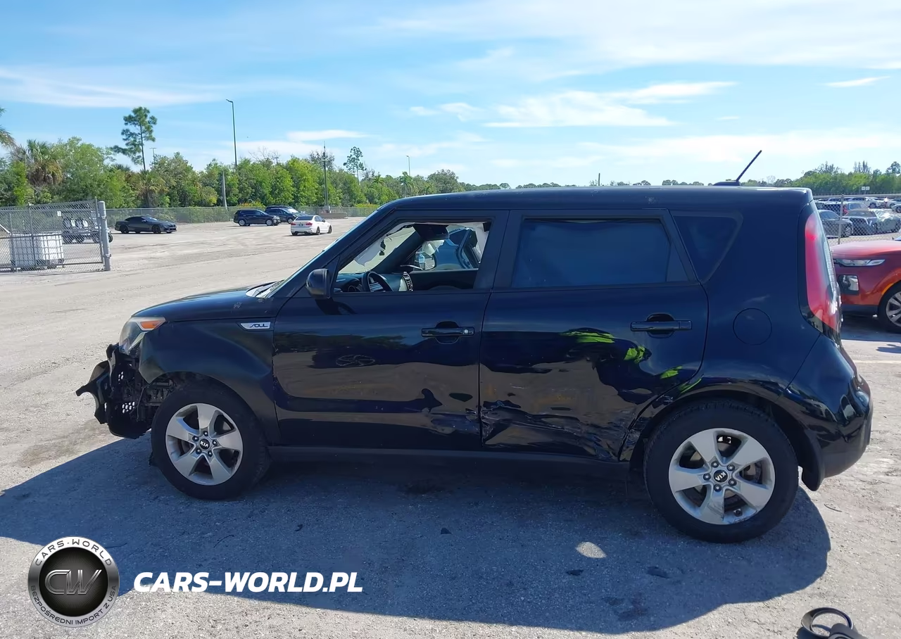 2018 Kia Soul VIN:KNDJN2A24J7592688 - 14