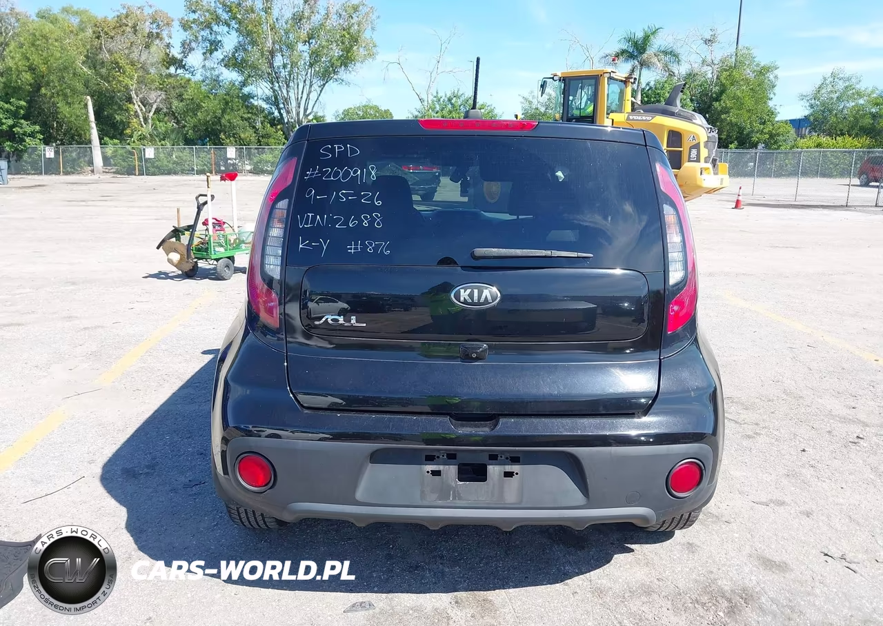 2018 Kia Soul VIN:KNDJN2A24J7592688 - 15