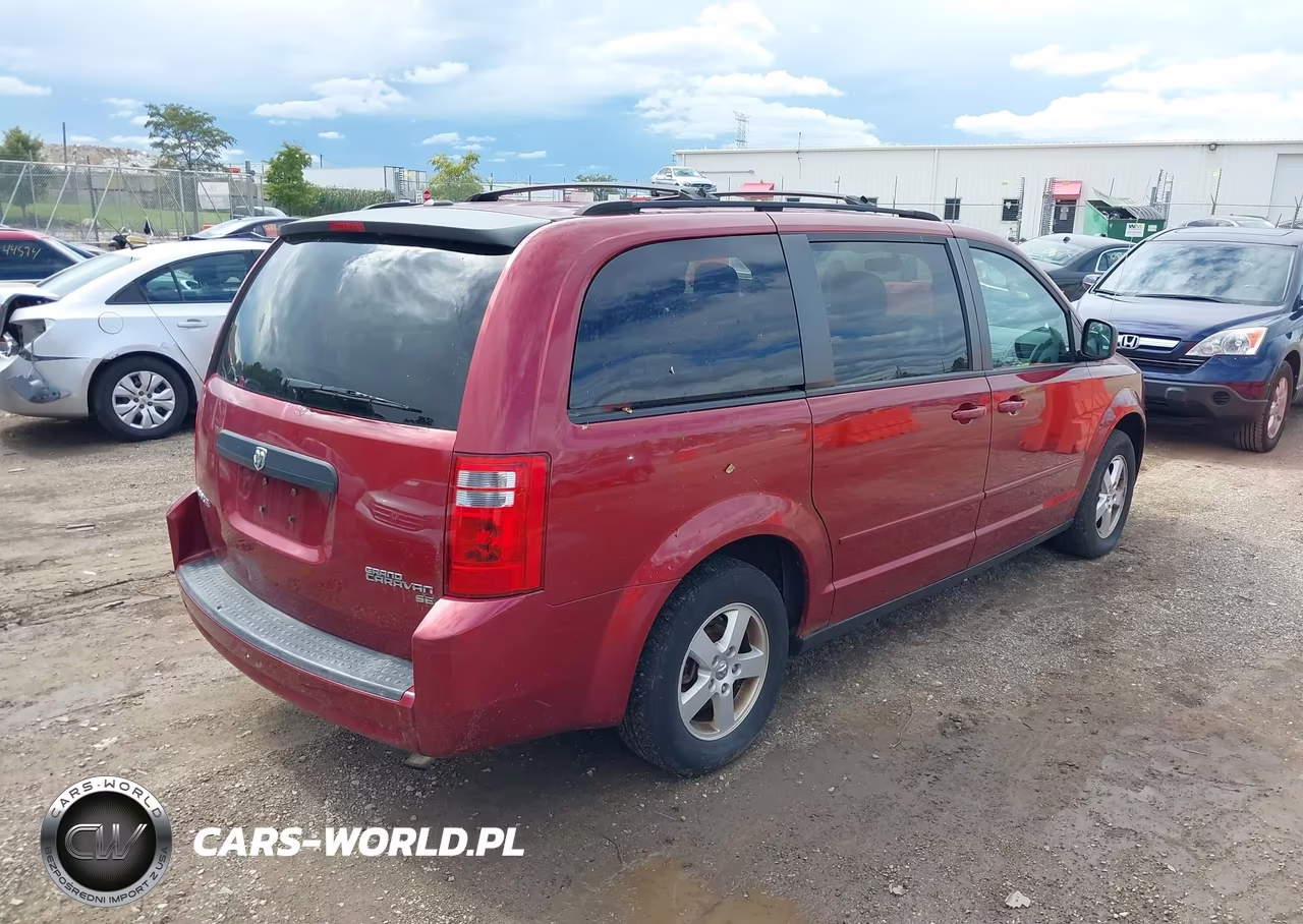 2010 Dodge Grand Caravan Hero VIN:2D4RN3D12AR446867 - 4