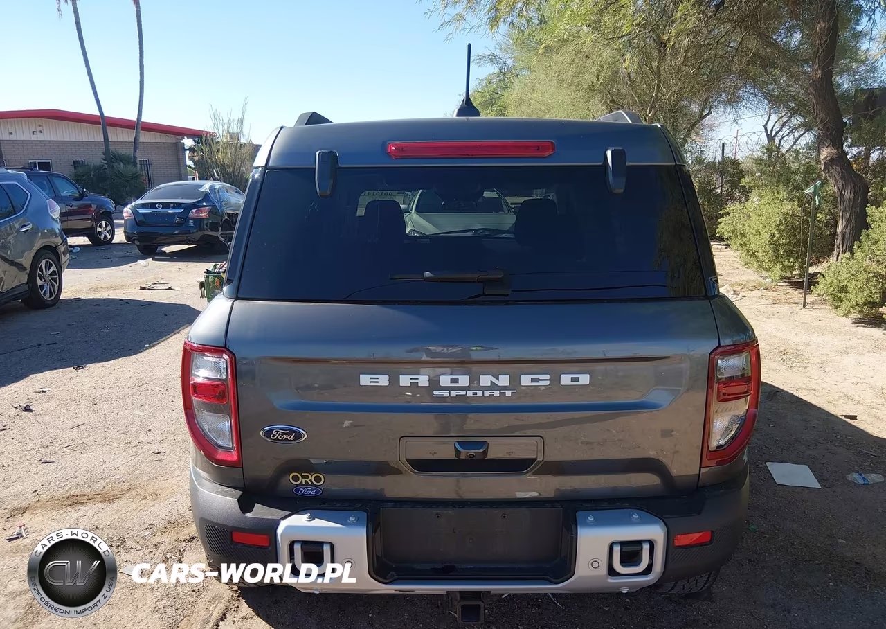 2025 Ford Bronco Sport Big Bend VIN:3FMCR9BN5SRE94628 - 16