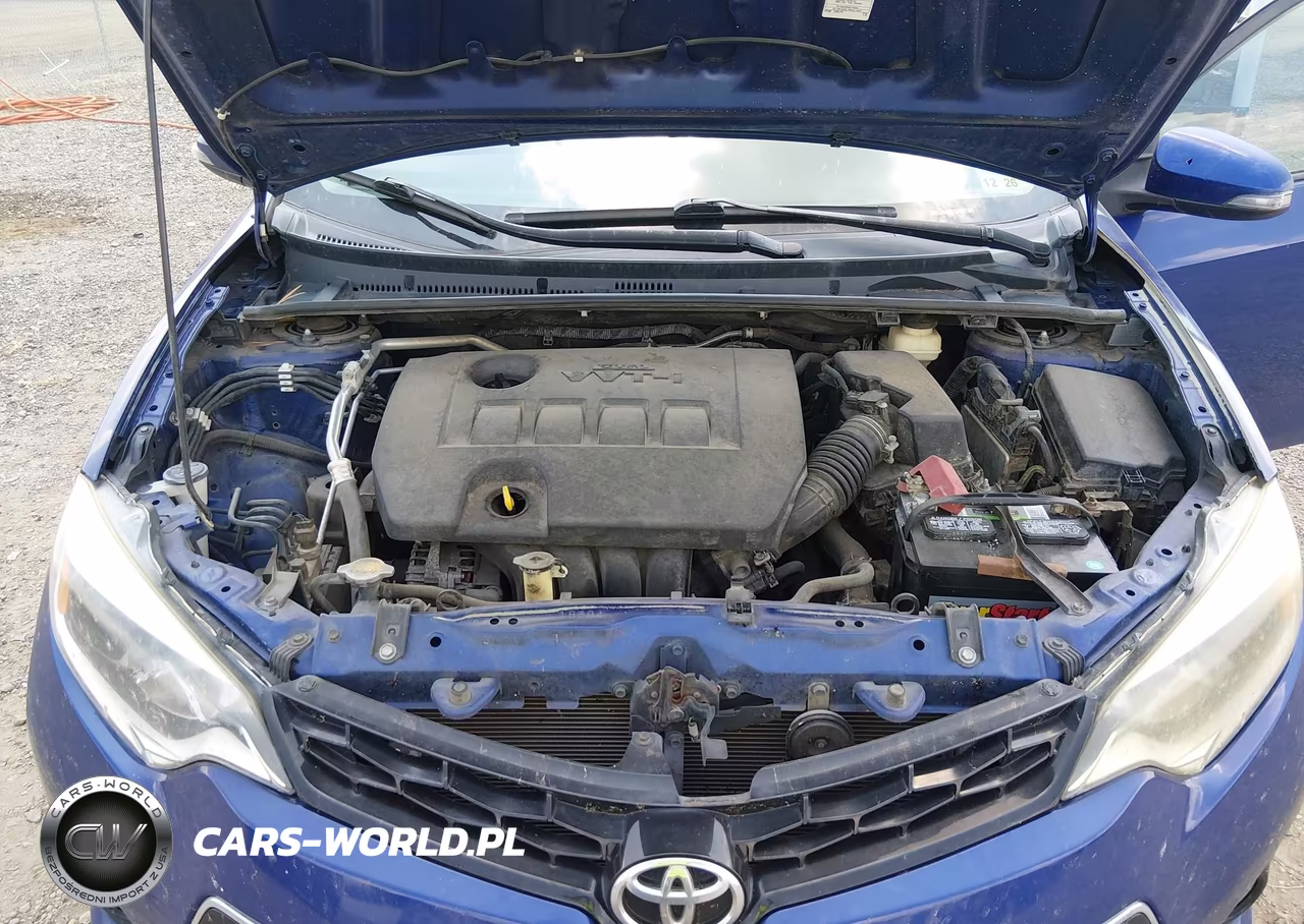 2015 Toyota Corolla S Plus VIN:5YFBURHE8FP343901 - 10