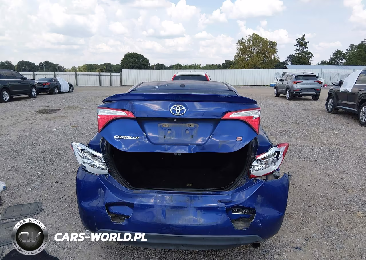 2015 Toyota Corolla S Plus VIN:5YFBURHE8FP343901 - 16