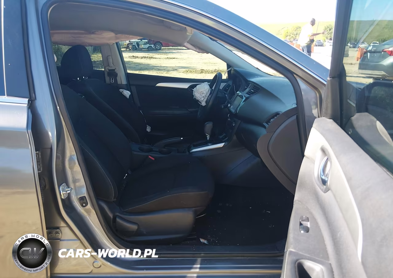 2019 Nissan Sentra S VIN:3N1AB7AP4KY262313 - 5