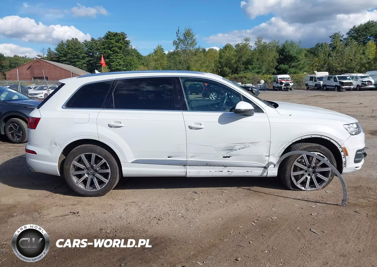 2017 Audi Q7 2.0T Premium VIN:WA1LHAF79HD040513 - 13