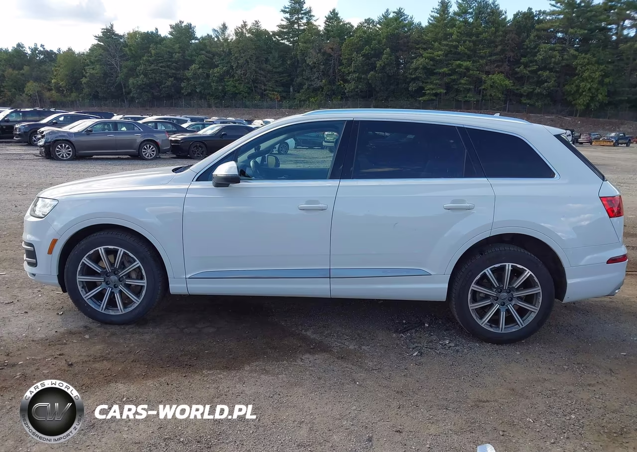 2017 Audi Q7 2.0T Premium VIN:WA1LHAF79HD040513 - 14