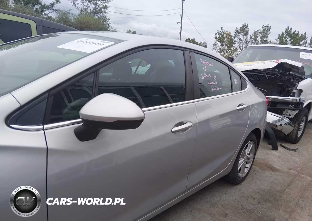 2018 Chevrolet Cruze Lt Auto VIN:1G1BE5SM1J7174152 - 14