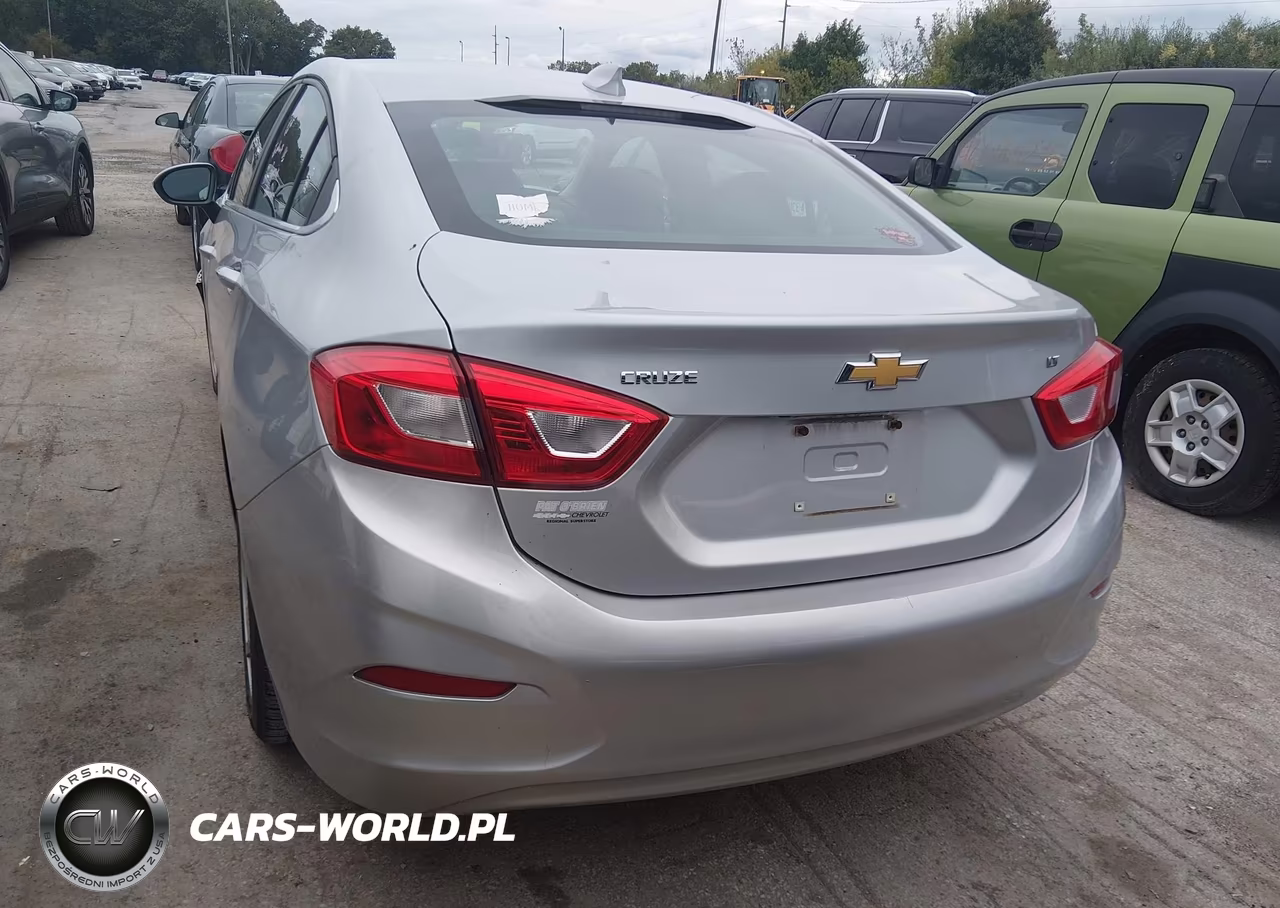 2018 Chevrolet Cruze Lt Auto VIN:1G1BE5SM1J7174152 - 16