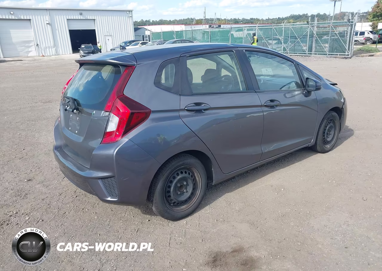 2017 Honda Fit Lx VIN:JHMGK5H58HS019190 - 4