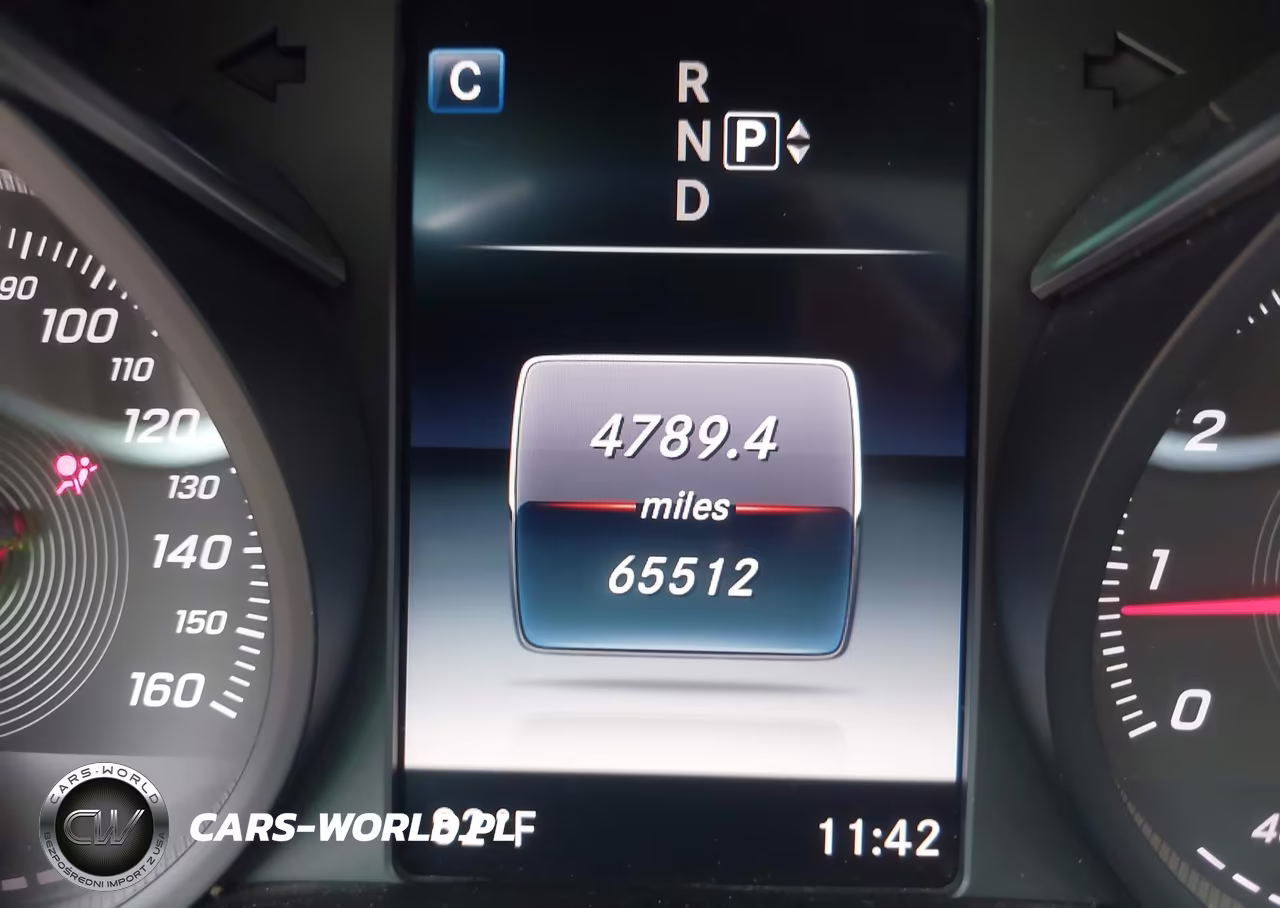 2015 Mercedes-Benz C 300 VIN:55SWF4JB1FU064573 - 15
