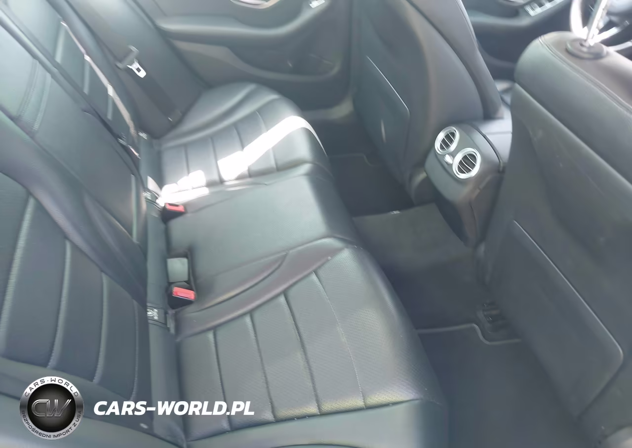 2015 Mercedes-Benz C 300 VIN:55SWF4JB1FU064573 - 8