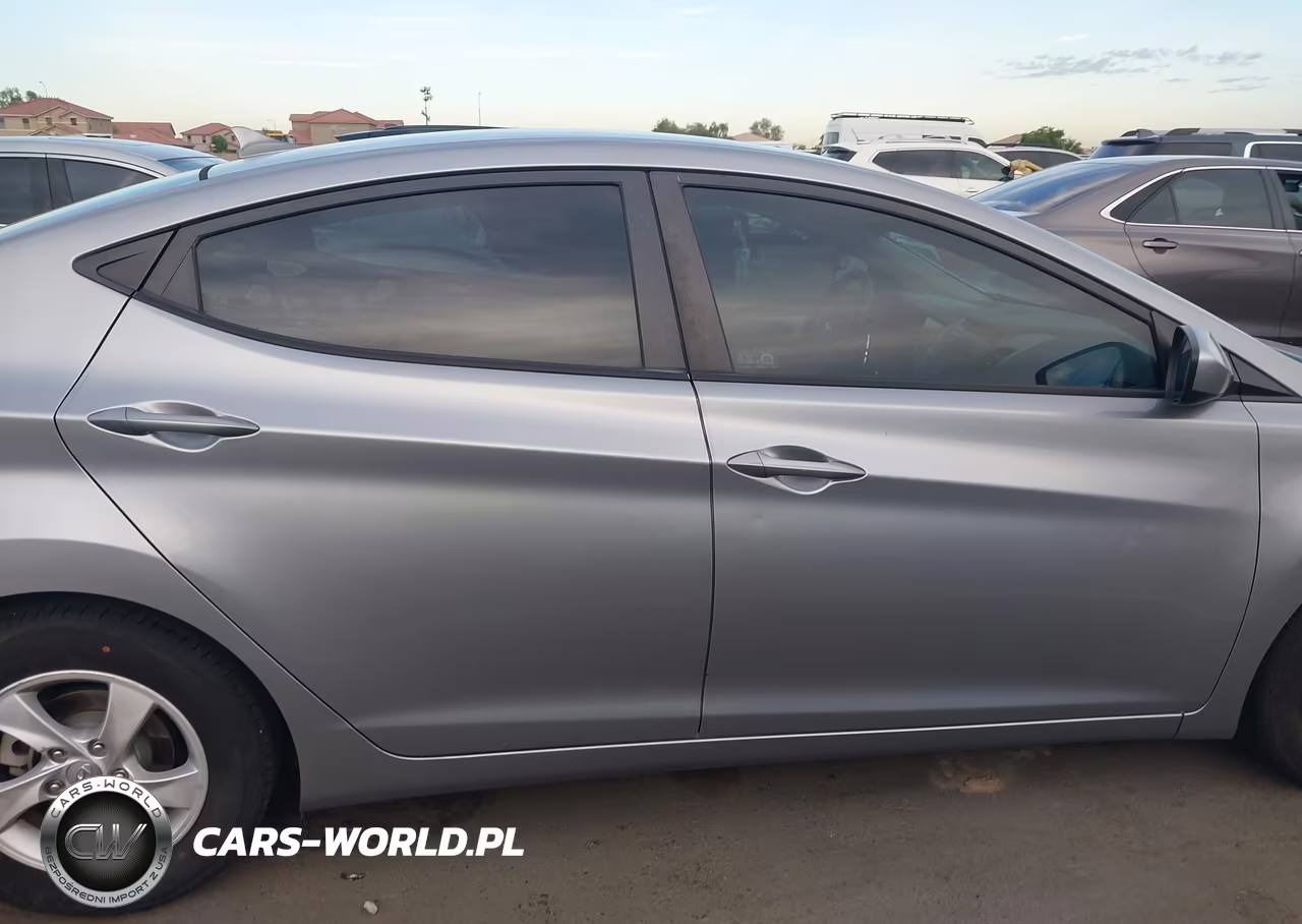 2015 Hyundai Elantra Se VIN:5NPDH4AE1FH585792 - 13