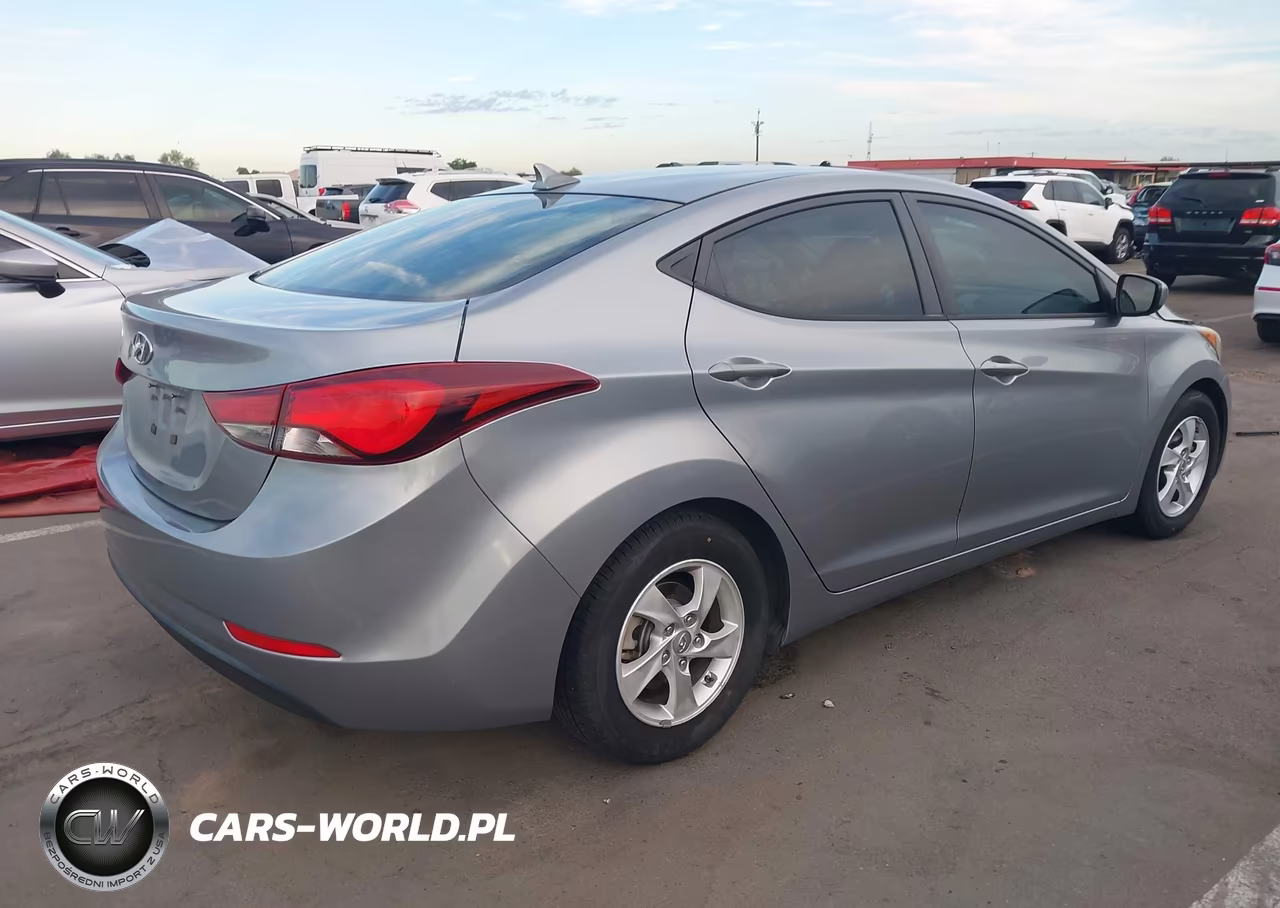 2015 Hyundai Elantra Se VIN:5NPDH4AE1FH585792 - 4