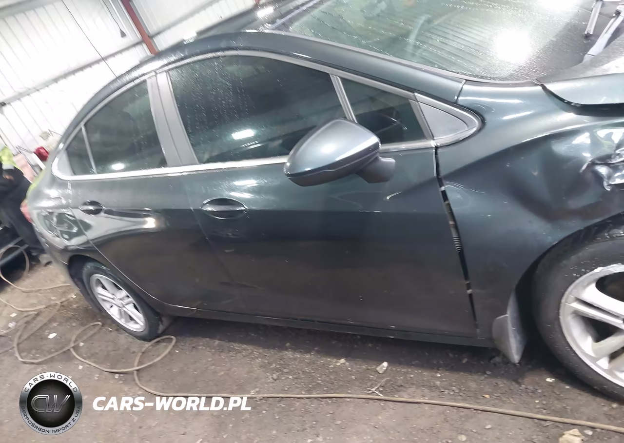 2018 Chevrolet Cruze Lt Auto VIN:1G1BE5SM1J7224841 - 13