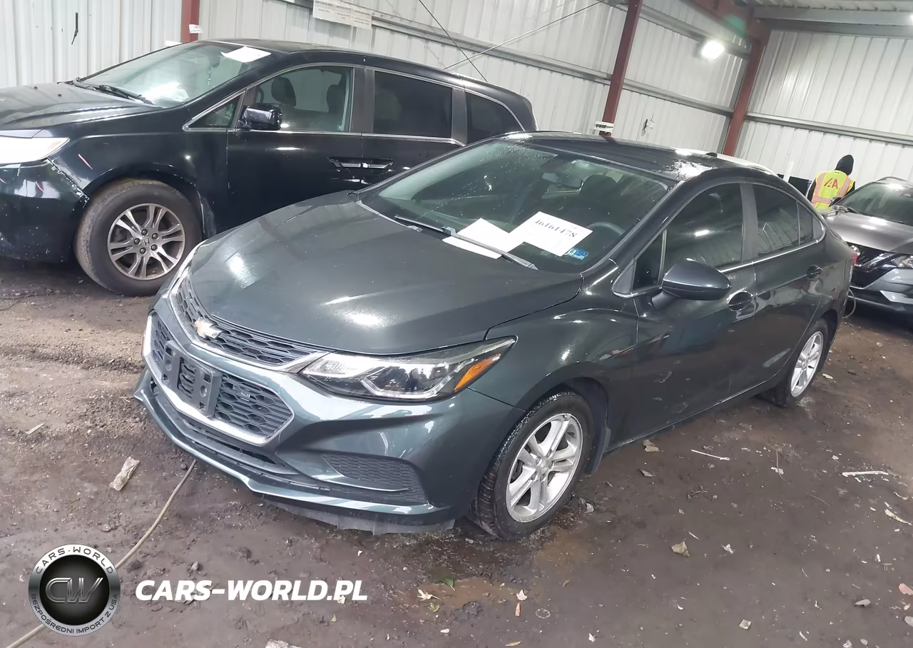 2018 Chevrolet Cruze Lt Auto VIN:1G1BE5SM1J7224841 - 2
