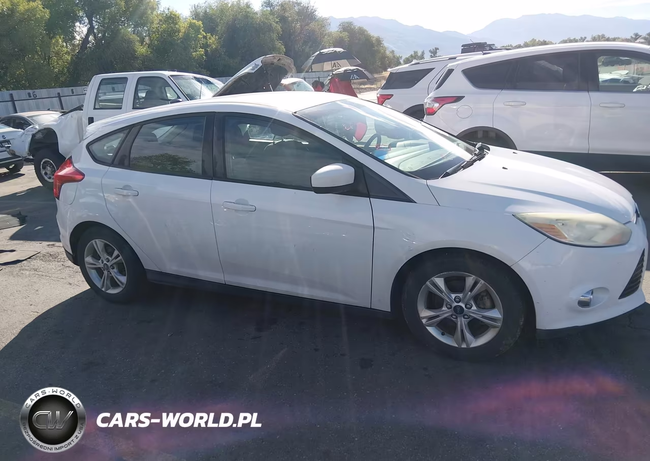2012 Ford Focus Se VIN:1FAHP3K20CL347867 - 13
