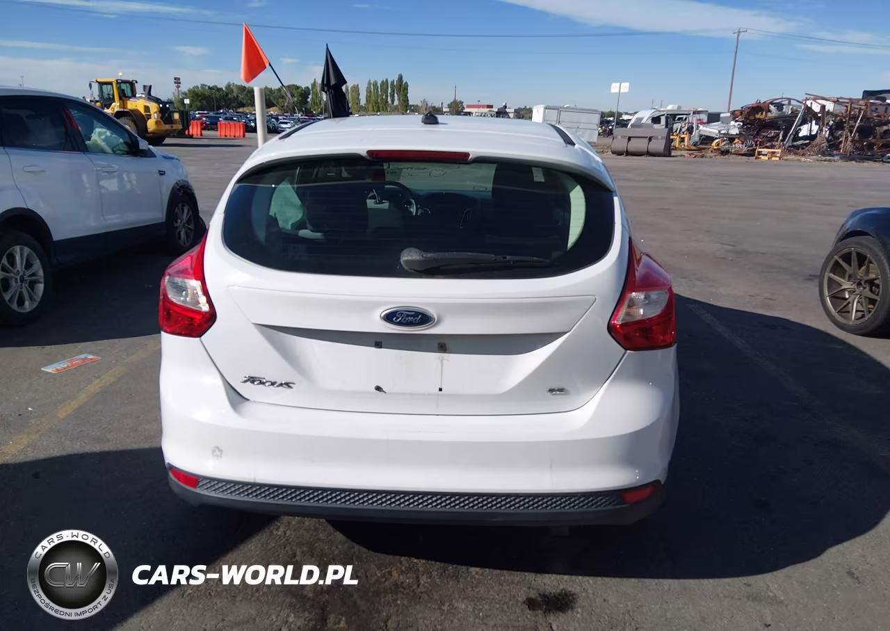 2012 Ford Focus Se VIN:1FAHP3K20CL347867 - 16