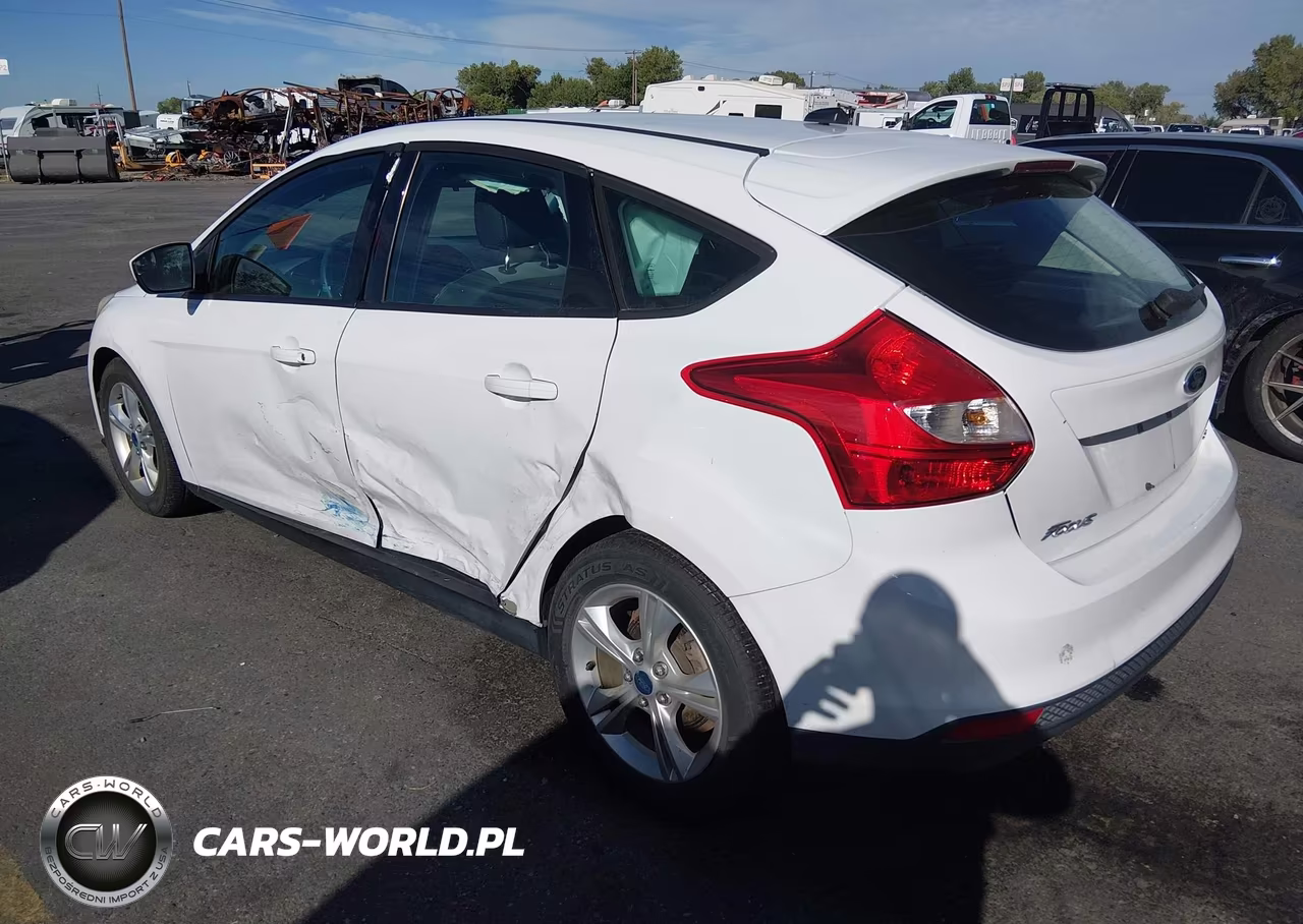 2012 Ford Focus Se VIN:1FAHP3K20CL347867 - 3
