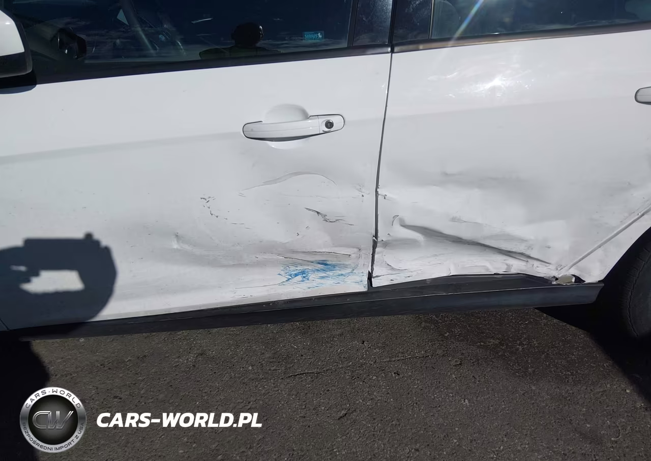2012 Ford Focus Se VIN:1FAHP3K20CL347867 - 6