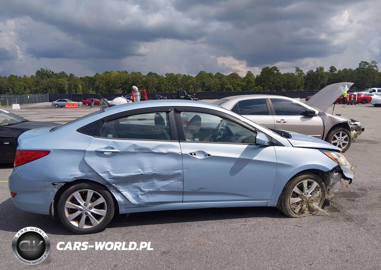 2013 Hyundai Accent Gls VIN:KMHCU4AEXDU434861 - 14