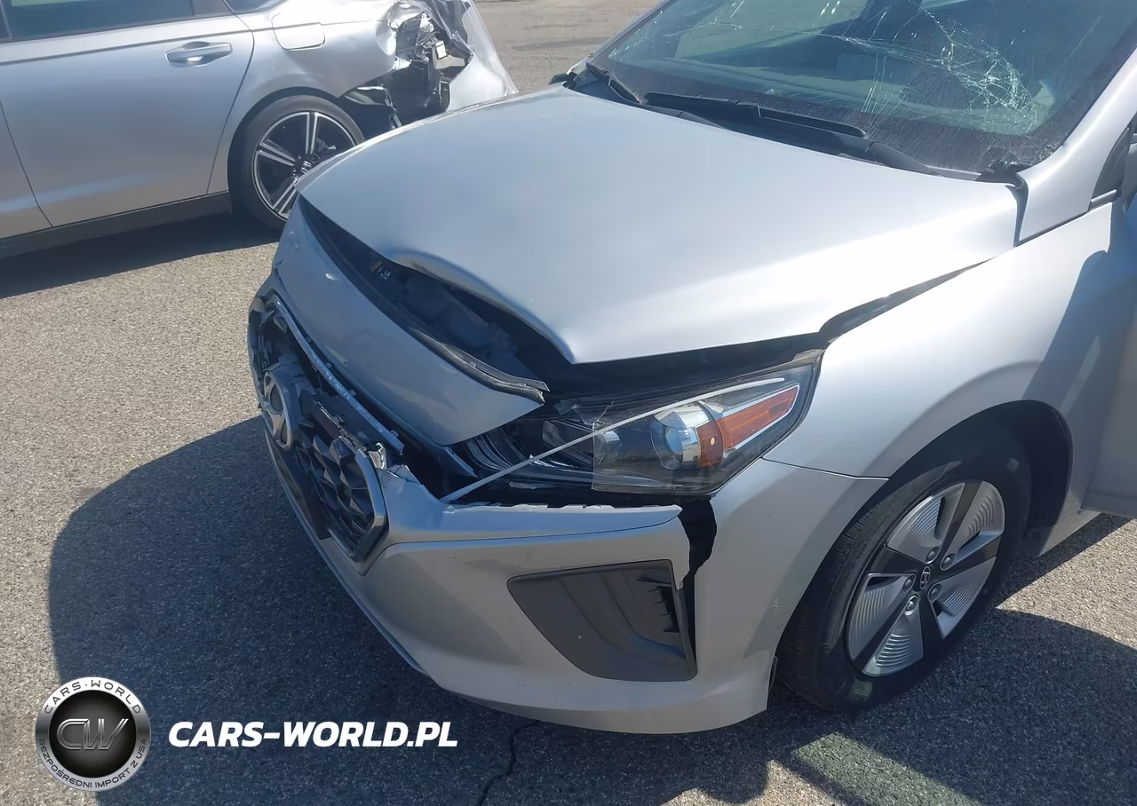 2021 Hyundai Ioniq Hybrid Blue VIN:KMHC65LC1MU247469 - 17