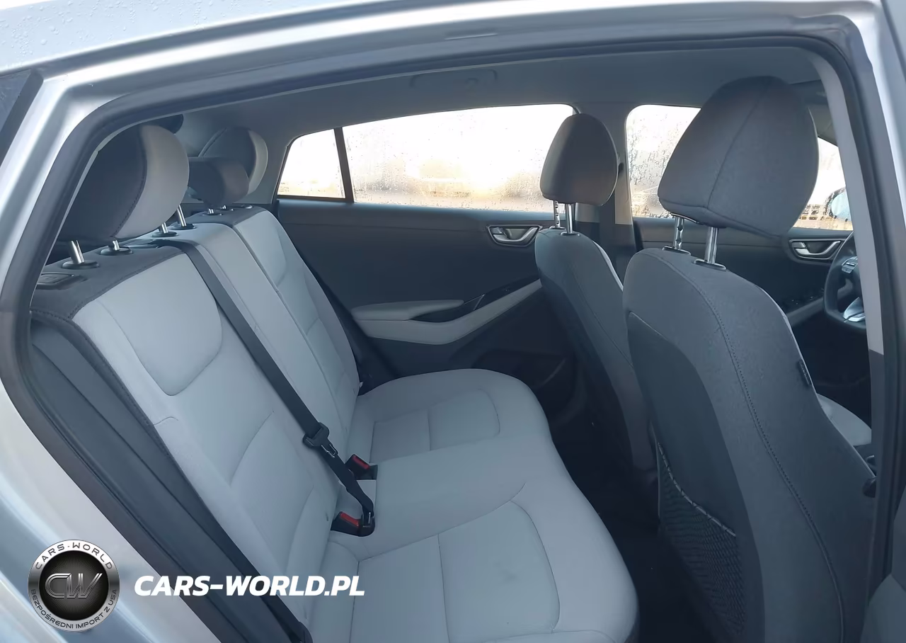 2021 Hyundai Ioniq Hybrid Blue VIN:KMHC65LC1MU247469 - 8