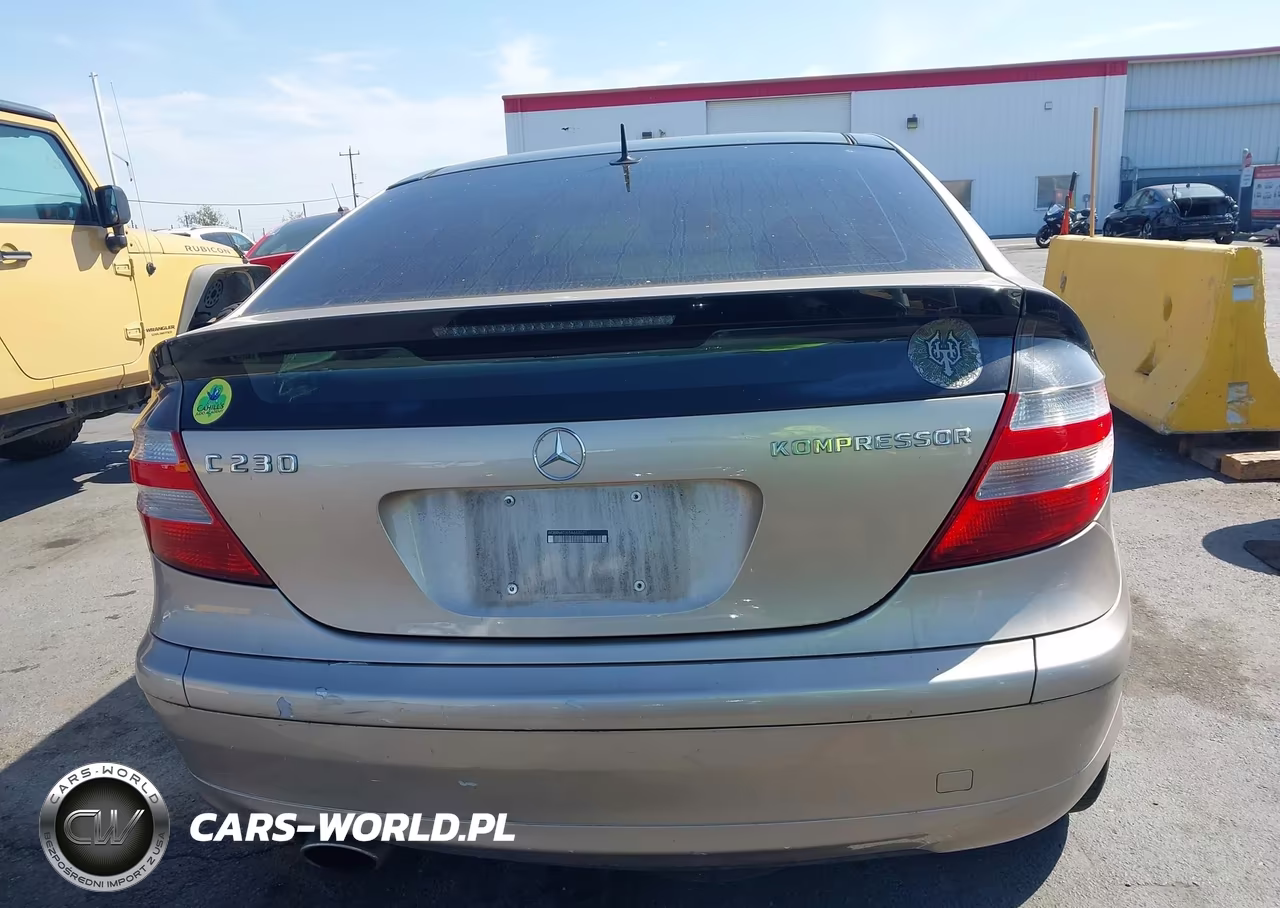 2005 Mercedes-Benz C 230 Kompressor Sport VIN:WDBRN40J65A668071 - 16