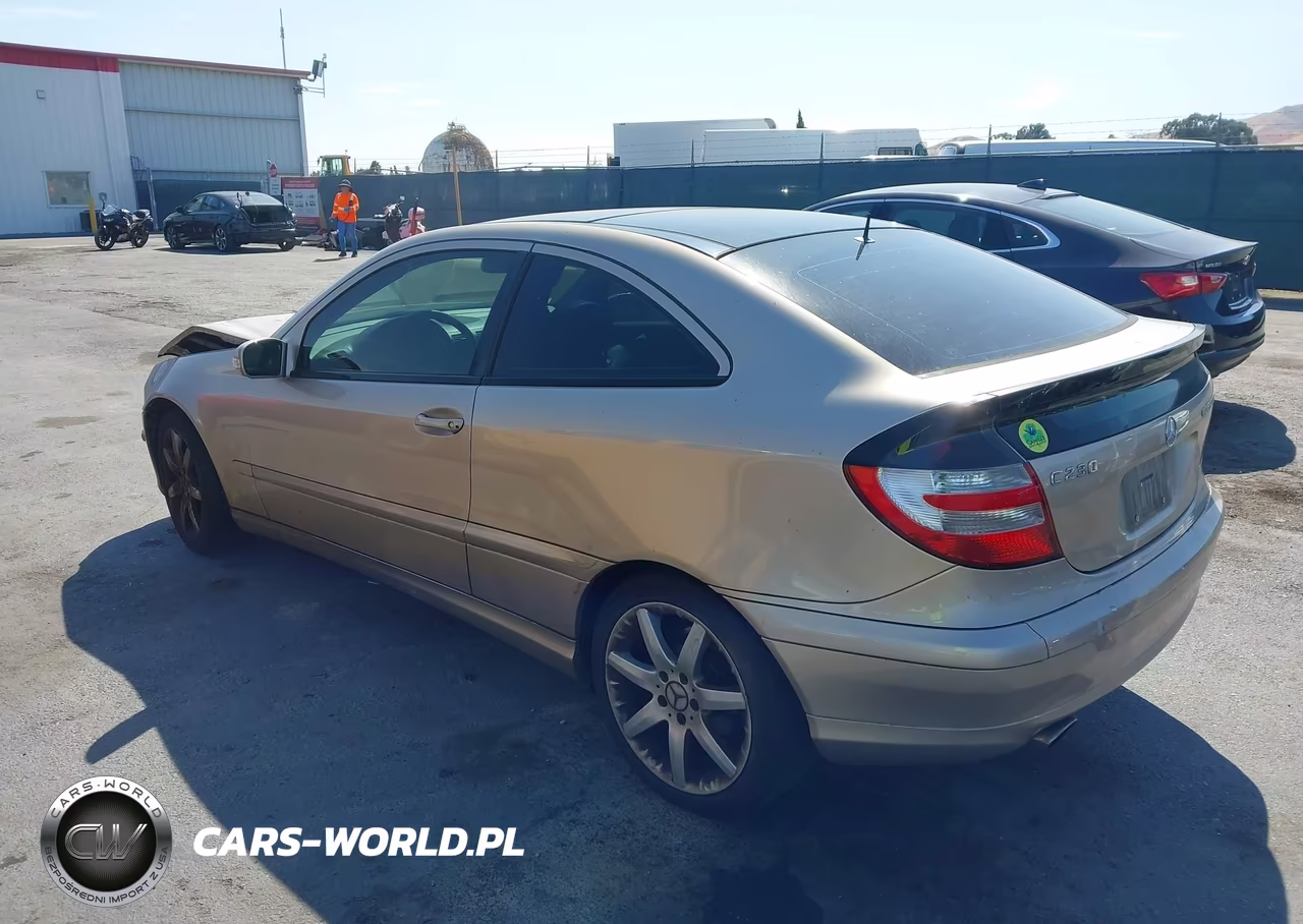 2005 Mercedes-Benz C 230 Kompressor Sport VIN:WDBRN40J65A668071 - 3