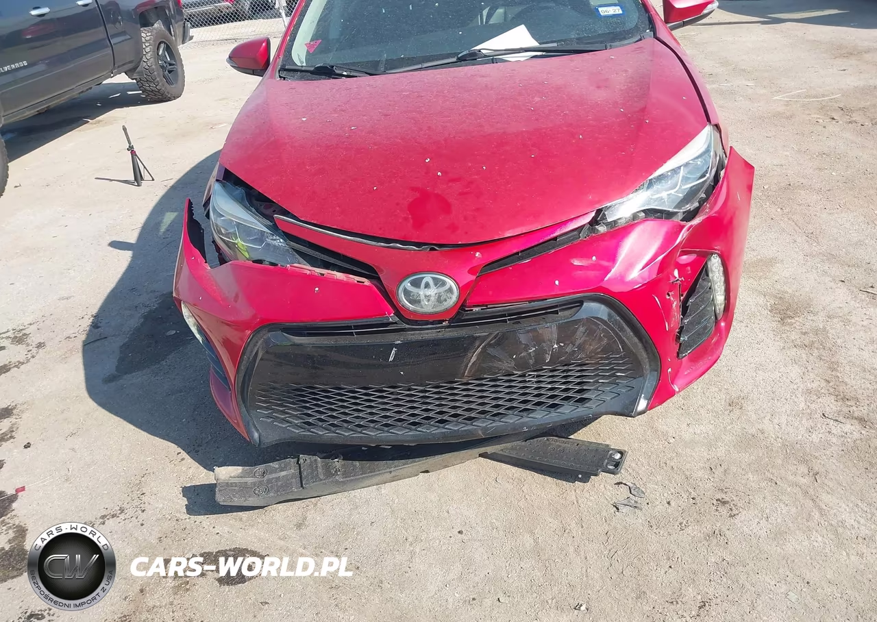 2017 Toyota Corolla Se VIN:5YFBURHE8HP684136 - 6