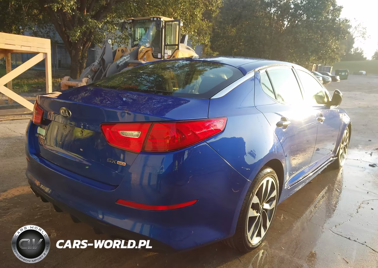 2015 Kia Optima Sx VIN:5XXGR4A79FG459610 - 4