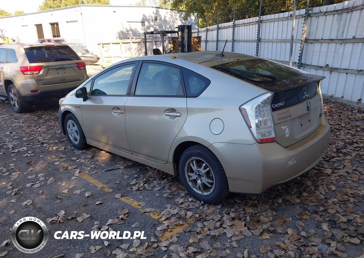 2010 Toyota Prius Iii VIN:JTDKN3DU9A0033931 - 3