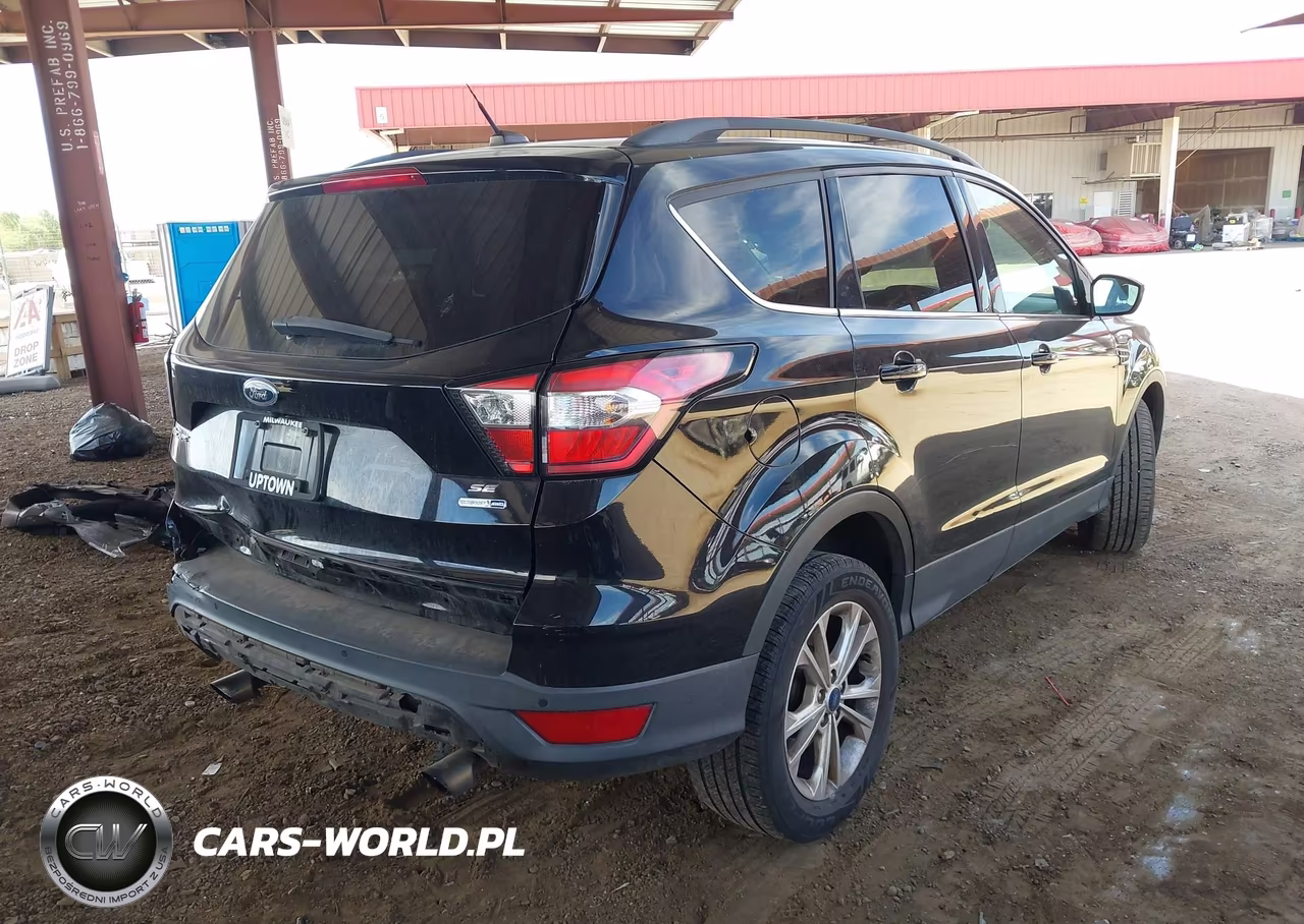 2018 Ford Escape Se VIN:1FMCU9GD2JUC77527 - 4