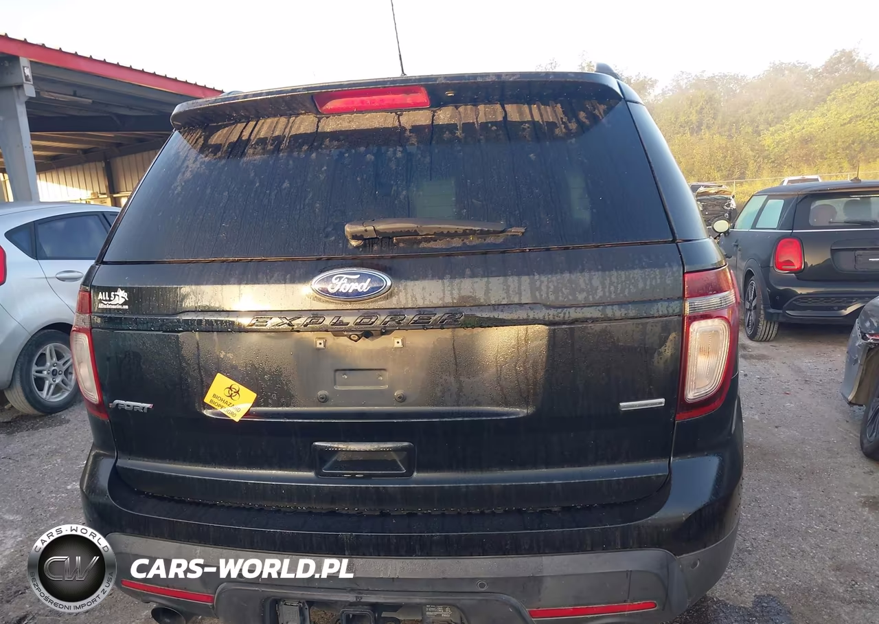 2015 Ford Explorer Sport VIN:1FM5K8GT2FGC14613 - 16
