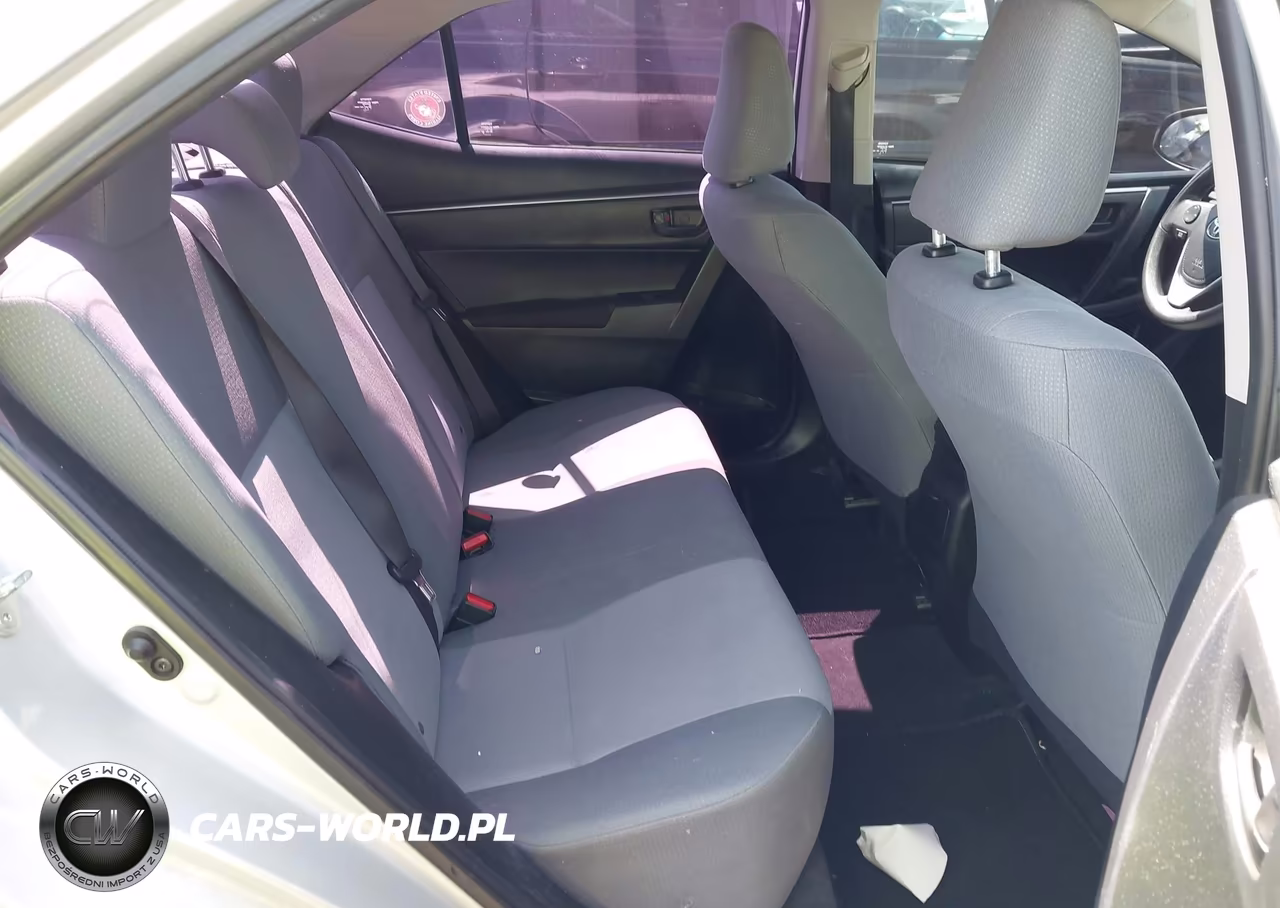 2015 Toyota Corolla L VIN:5YFBURHE4FP189624 - 8