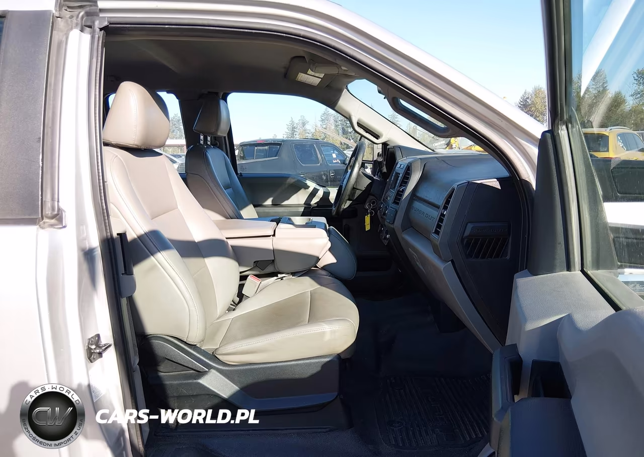 2017 Ford F-350 Xl VIN:1FD8X3A68HEE09926 - 5