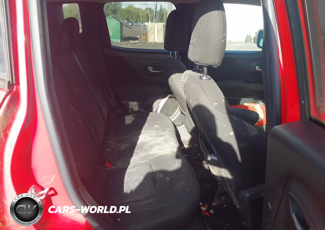 2015 Jeep Renegade Latitude VIN:ZACCJBBH0FPB68205 - 8