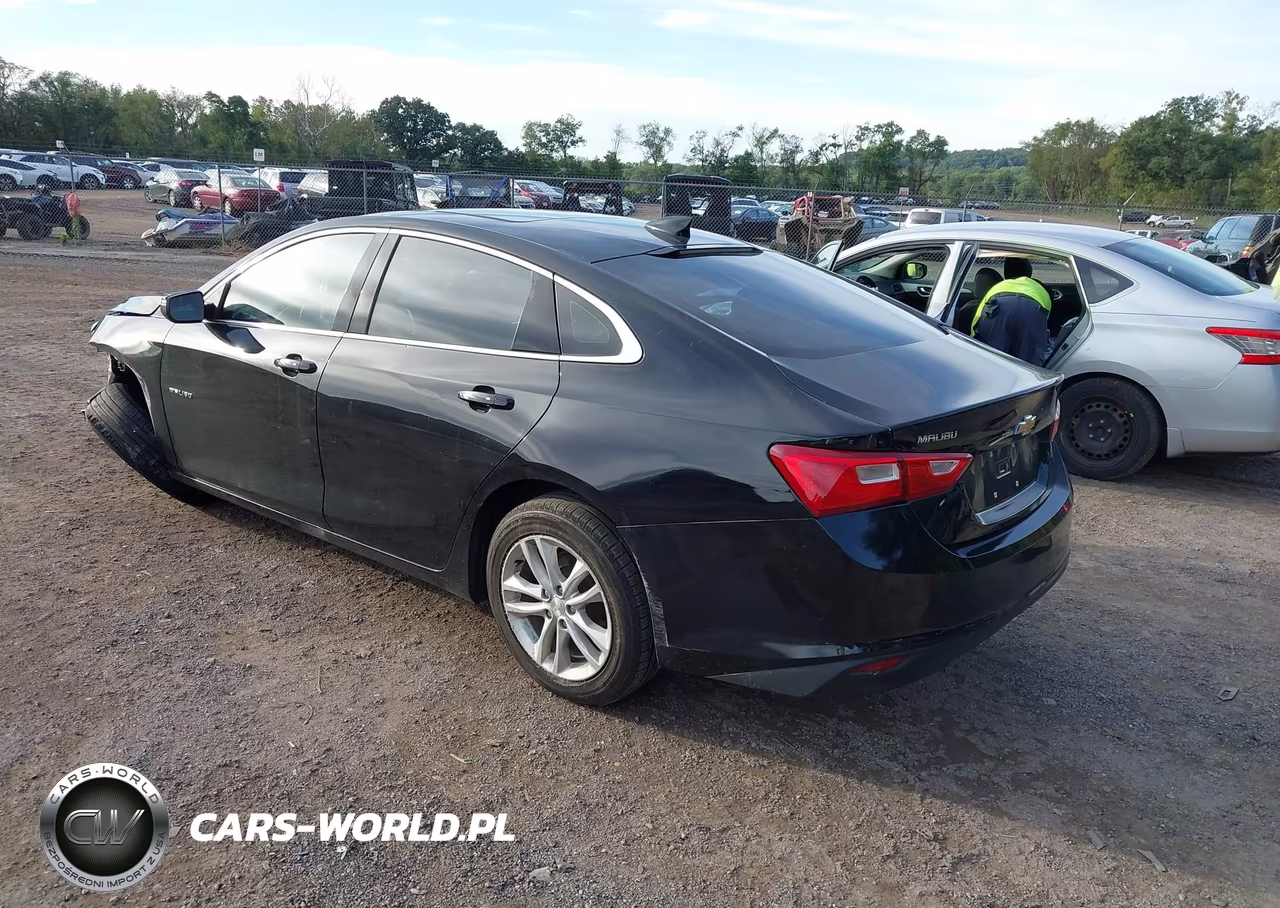2018 Chevrolet Malibu Lt VIN:1G1ZD5ST6JF169690 - 3