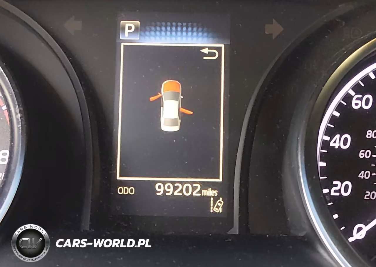 2018 Toyota Camry Le VIN:JTNB11HK9J3041126 - 15