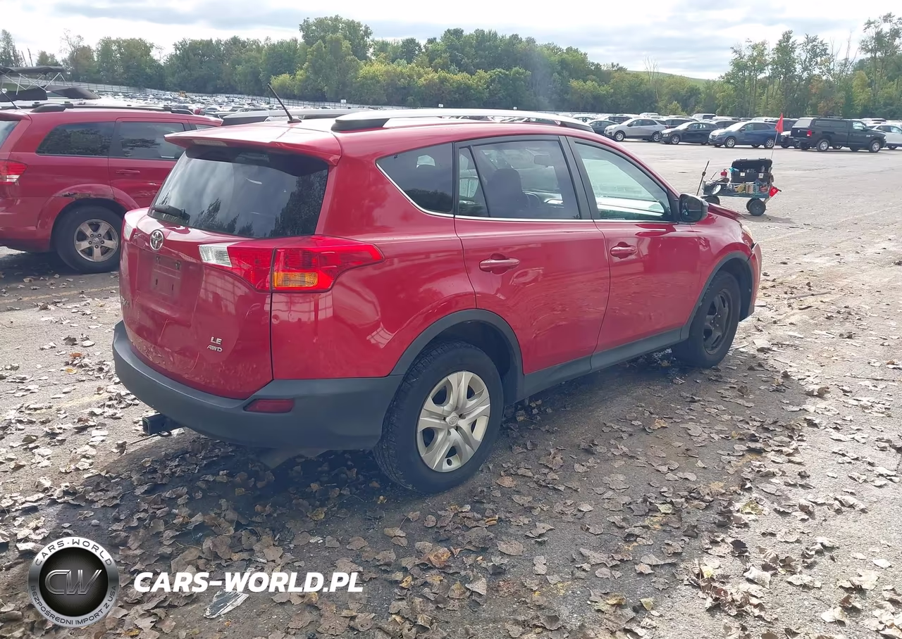 2015 Toyota Rav4 Le VIN:2T3BFREV4FW310656 - 4