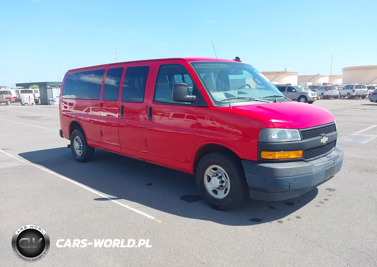 2018 Chevrolet Express 3500 Ls VIN:1GAZGNFG5J1259821 - 1