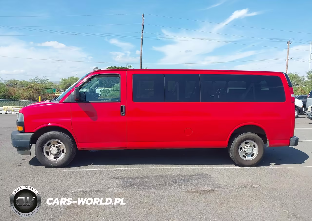2018 Chevrolet Express 3500 Ls VIN:1GAZGNFG5J1259821 - 19