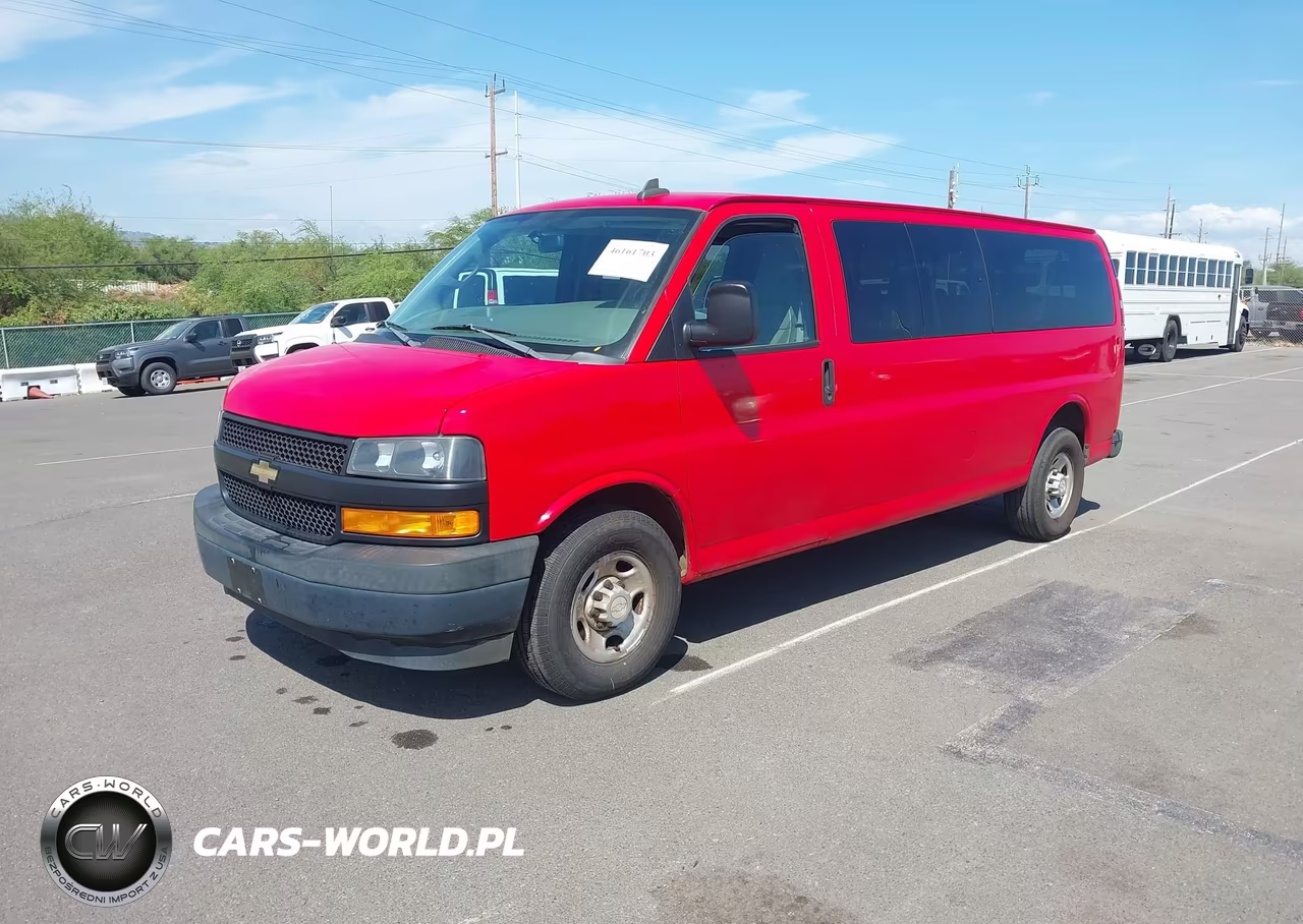 2018 Chevrolet Express 3500 Ls VIN:1GAZGNFG5J1259821 - 2