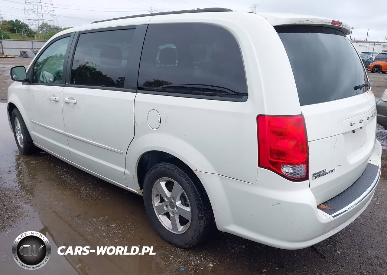 2013 Dodge Grand Caravan Sxt VIN:2C4RDGCGXDR611615 - 3