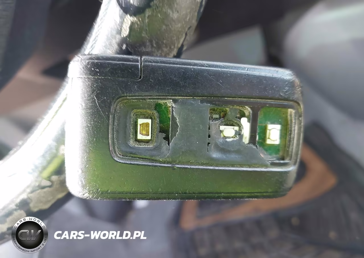 2007 Toyota Prius Touring VIN:JTDKB20U277548293 - 11