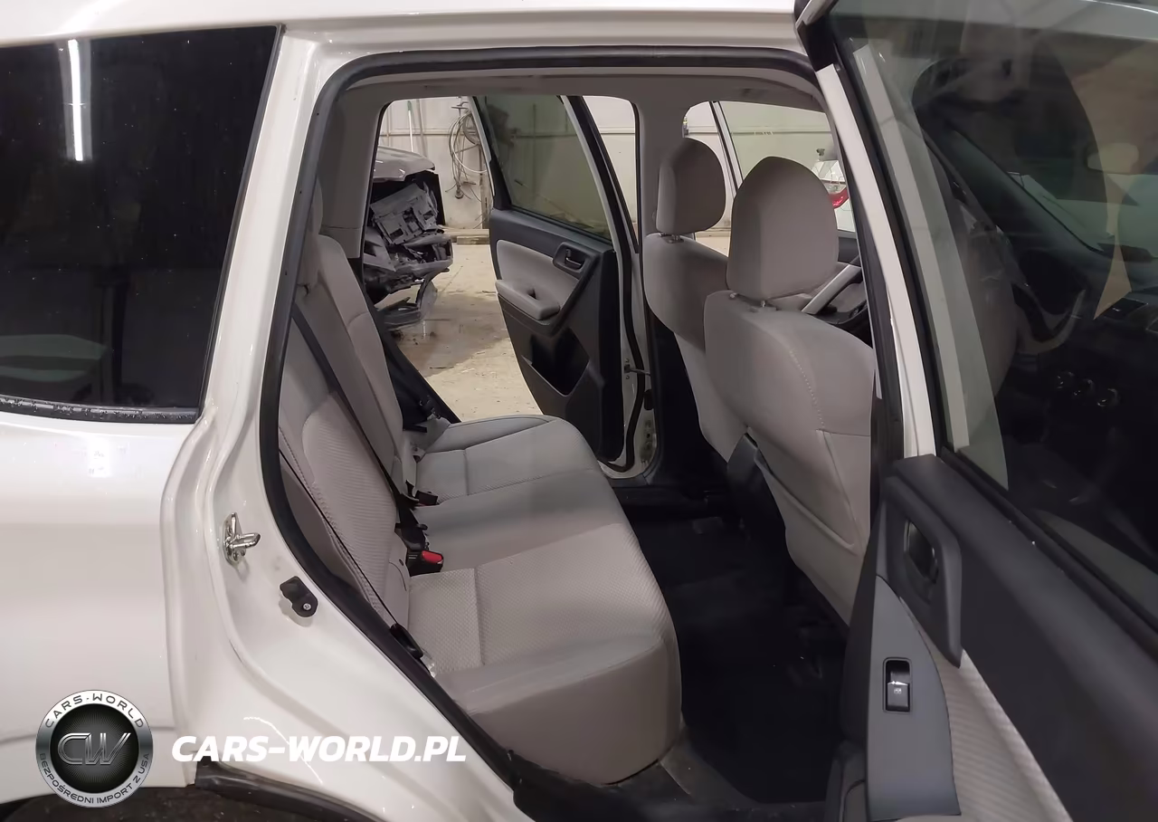 2018 Subaru Forester 2.5I Premium VIN:JF2SJAGC7JH462653 - 8