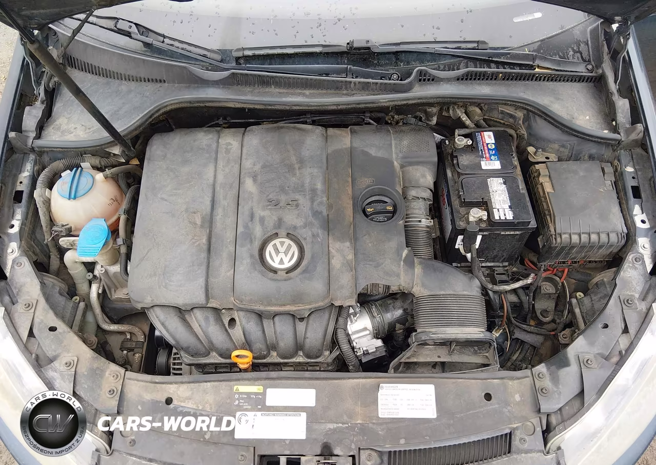 2013 Volkswagen Golf 2.5L 4-Door VIN:WVWDB7AJXDW084245 - 10
