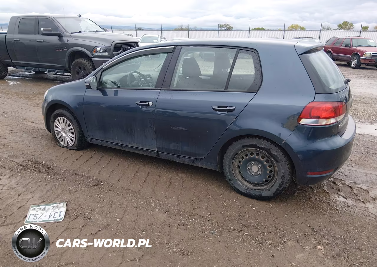 2013 Volkswagen Golf 2.5L 4-Door VIN:WVWDB7AJXDW084245 - 3